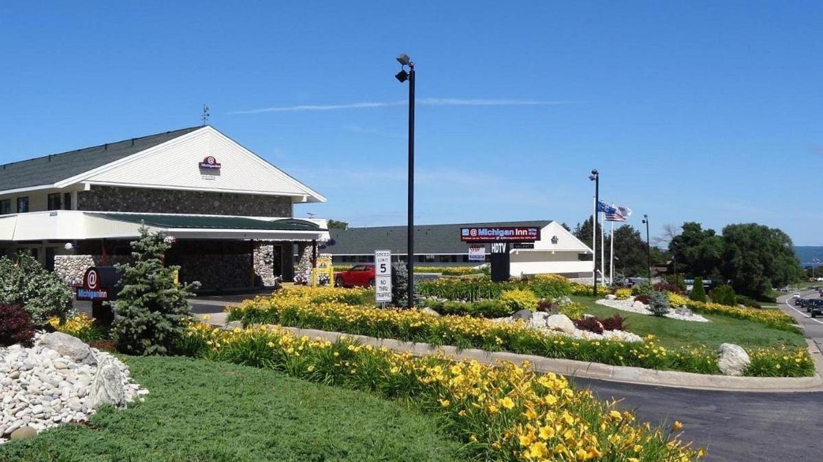 Baymont By Wyndham Petoskey Motel Dış mekan fotoğraf