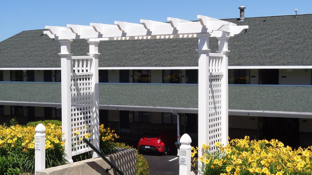 Baymont By Wyndham Petoskey Motel Dış mekan fotoğraf