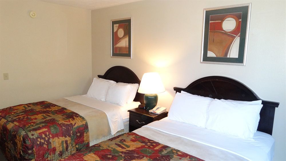 Baymont By Wyndham Petoskey Motel Dış mekan fotoğraf