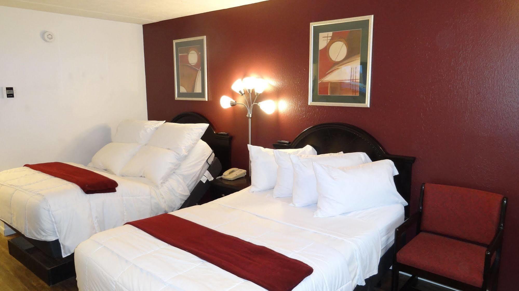 Baymont By Wyndham Petoskey Motel Dış mekan fotoğraf